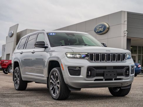 Used 2023 Jeep Grand Cherokee L Overland w/ Rear Seat Video Group I image 1