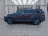 Used 2019 Toyota Highlander LE image 5