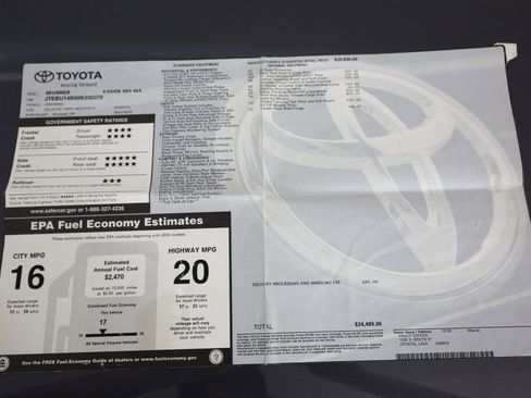 Used 2008 Toyota 4Runner SR5 AWD/4WD image 10