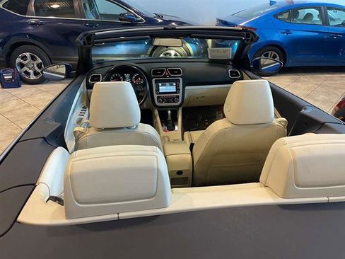 Used 2012 Volkswagen Eos Komfort image 16