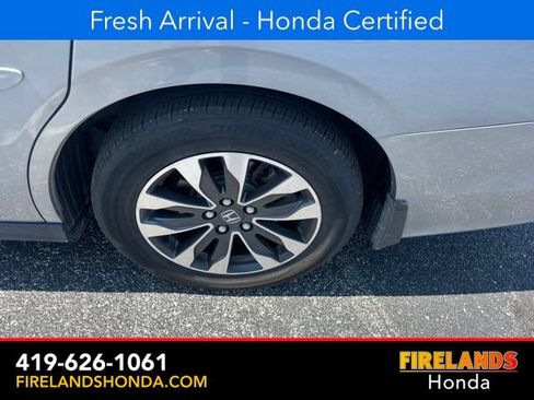 Used 2024 Honda Odyssey EX-L image 11