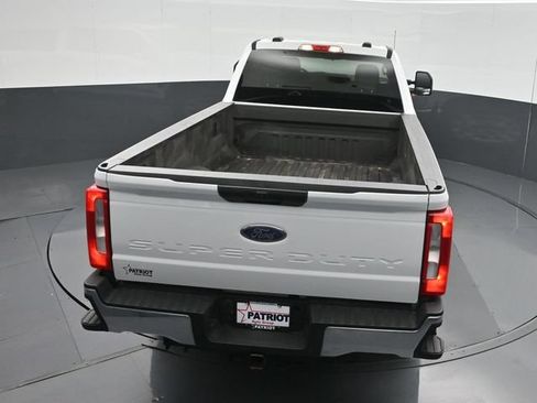 Used 2024 Ford F250 XLT w/ FX4 Off-Road Package AWD/4WD image 32