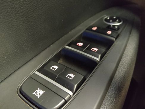 Used 2022 Kia Forte LXS FWD image 27