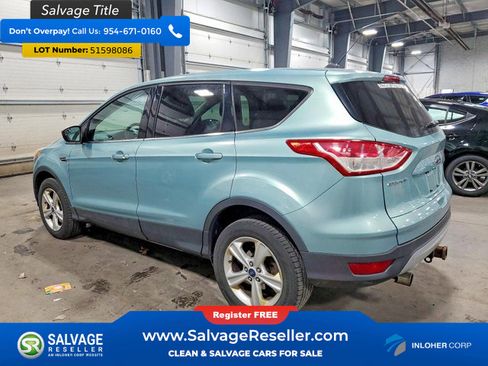 Used 2013 Ford Escape SE w/ Class II Trailer Tow Pkg AWD/4WD image 3