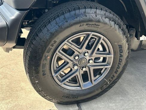 New 2026 Jeep Wrangler Unlimited Sport image 22