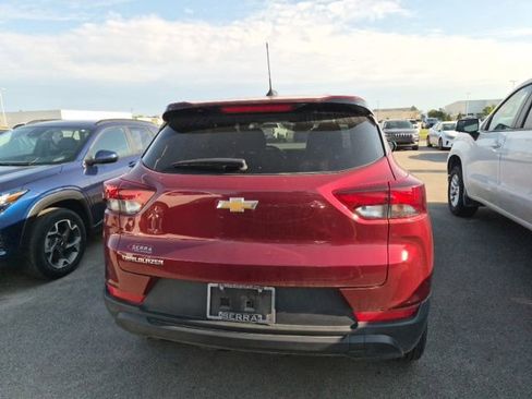 Used 2024 Chevrolet TrailBlazer LS w/ LS Convenience Package FWD image 6