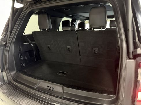 Used 2019 Ford Expedition Limited w/ Equipment Group 302A image 27