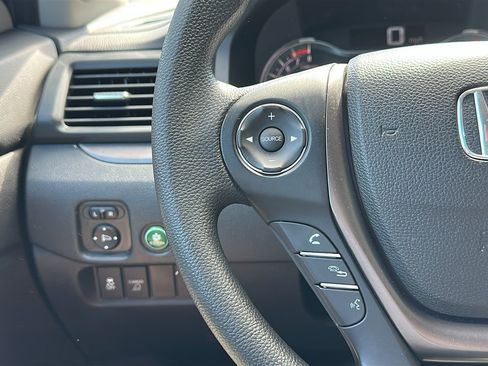 Used 2019 Honda Ridgeline Sport image 16