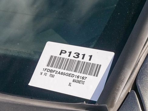 Used 2016 Ford F250 XL image 22