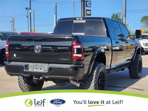 Used 2025 RAM 1500 Laramie w/ Night Edition AWD/4WD image 4