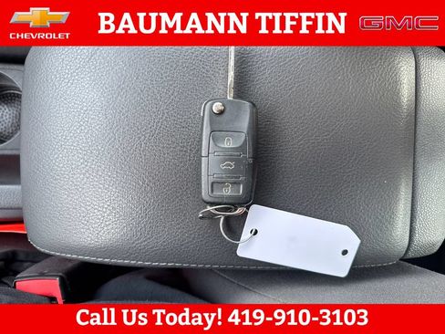 Used 2009 Volkswagen Jetta S FWD image 23
