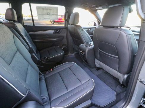 New 2026 Buick Enclave Sport Touring w/ Power Package FWD image 23
