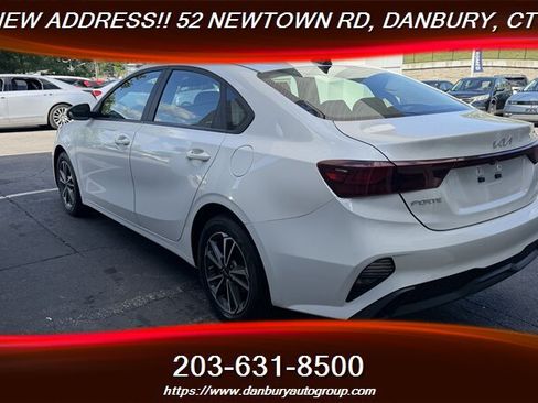 Used 2023 Kia Forte LXS FWD image 3