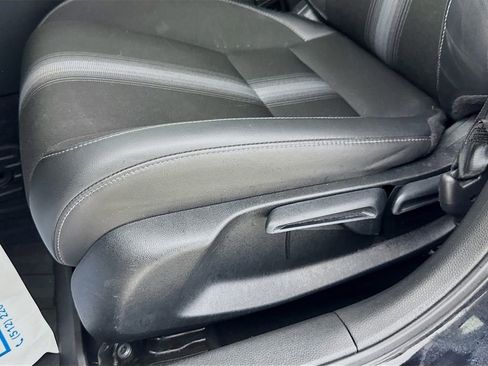 Used 2024 Honda Civic Sport image 25