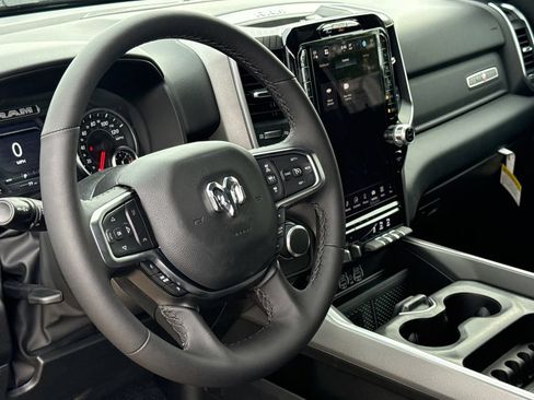 New 2026 RAM 1500 4x4 Crew Cab image 19