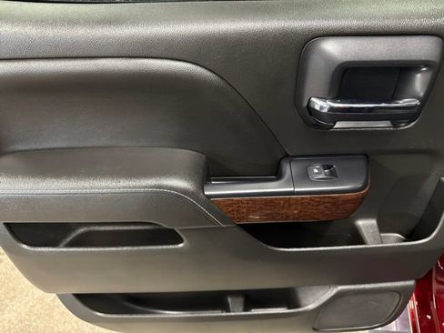 Used 2018 GMC Sierra 1500 SLE w/ SLE Value Package AWD/4WD image 21