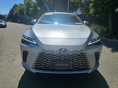 Used 2025 Lexus RX 350h AWD/4WD image 8