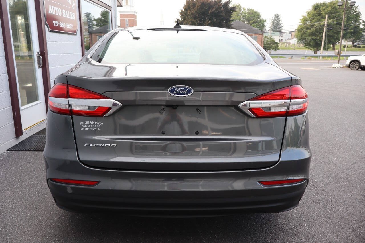 Used 2020 Ford Fusion S FWD image 3