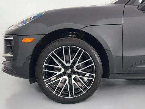 Used 2023 Porsche Macan w/ Premium Package Plus AWD/4WD image 15