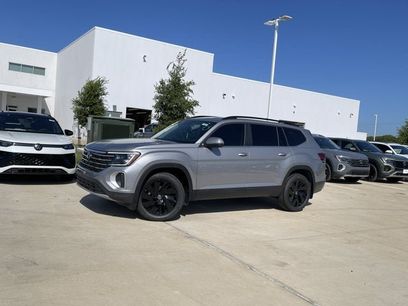 New 2026 Volkswagen Atlas SE