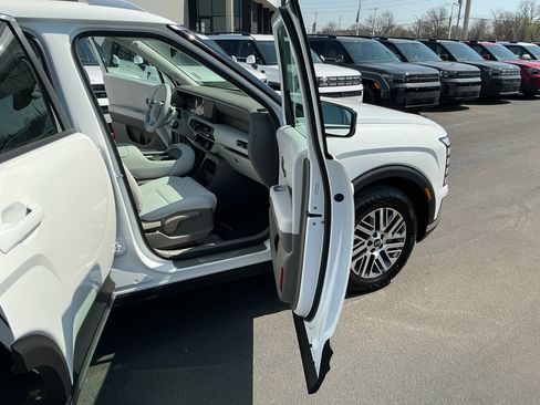 New 2026 Hyundai Palisade SEL AWD/4WD image 13