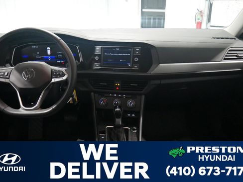 Used 2024 Volkswagen Jetta S image 19