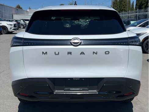 Used 2025 Nissan Murano SV FWD image 4