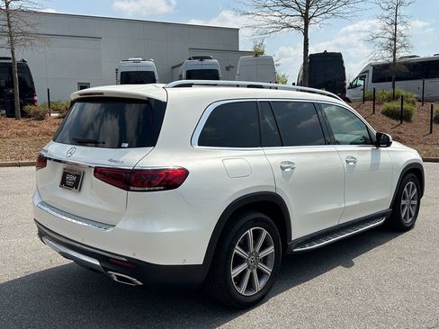 Used 2023 Mercedes-Benz GLS 450 4MATIC image 8