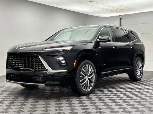 New 2026 Buick Enclave Avenir image 2