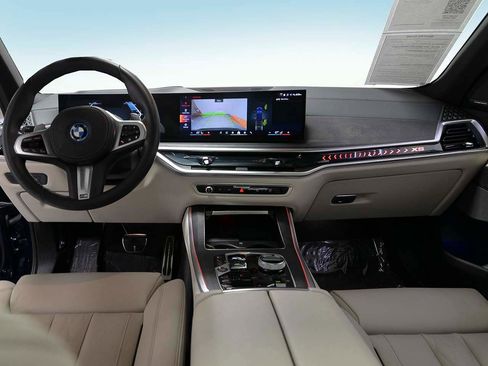 Certified 2025 BMW X5 xDrive50e w/ Executive Package image 12