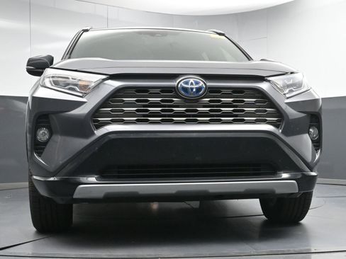 Used 2021 Toyota RAV4 XSE image 24