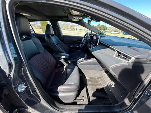 Used 2024 Toyota Corolla XSE image 31