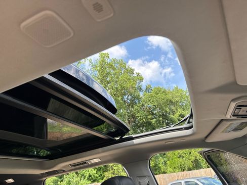 Used 2023 Toyota Sequoia TRD Pro AWD/4WD image 31