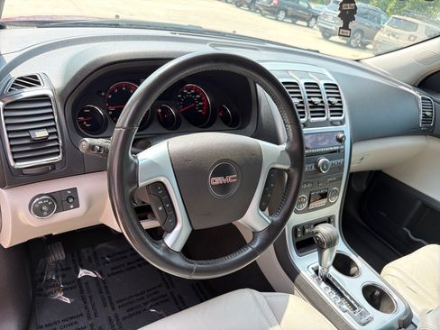 Used 2007 GMC Acadia SLT AWD/4WD image 15