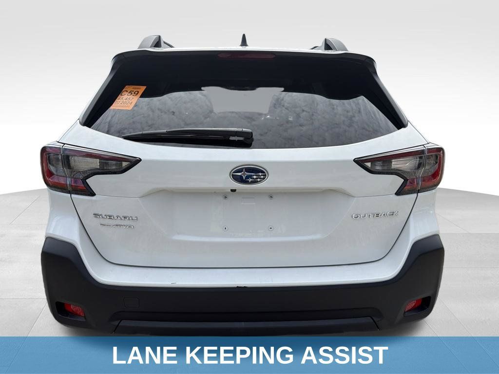 Used 2024 Subaru Outback Premium AWD/4WD image 15