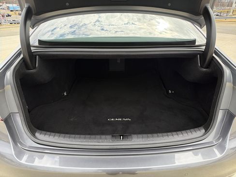 Used 2015 Hyundai Genesis 3.8 w/ Option Group 04 image 32