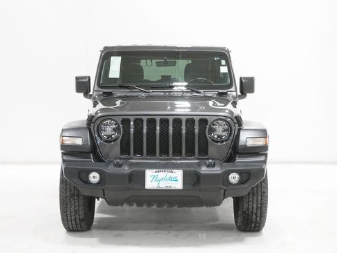 Certified 2022 Jeep Wrangler Unlimited Sport image 3