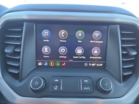 Used 2020 GMC Acadia SLT image 26