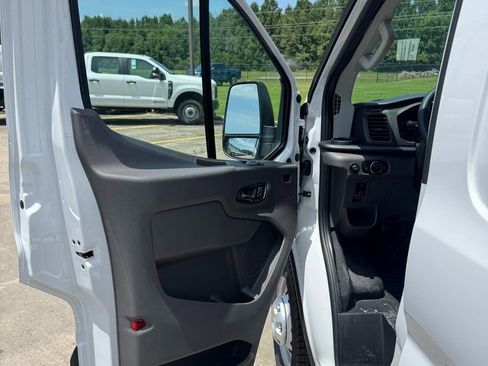 Used 2025 Ford Transit 350 148 Low Roof AWD w/ Load Area Protection Package image 12