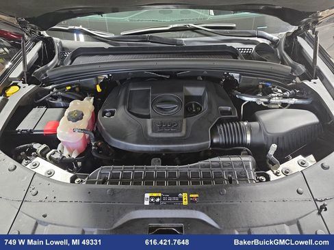 Used 2022 Jeep Grand Cherokee L Summit w/ Advanced Protech Group IV image 36