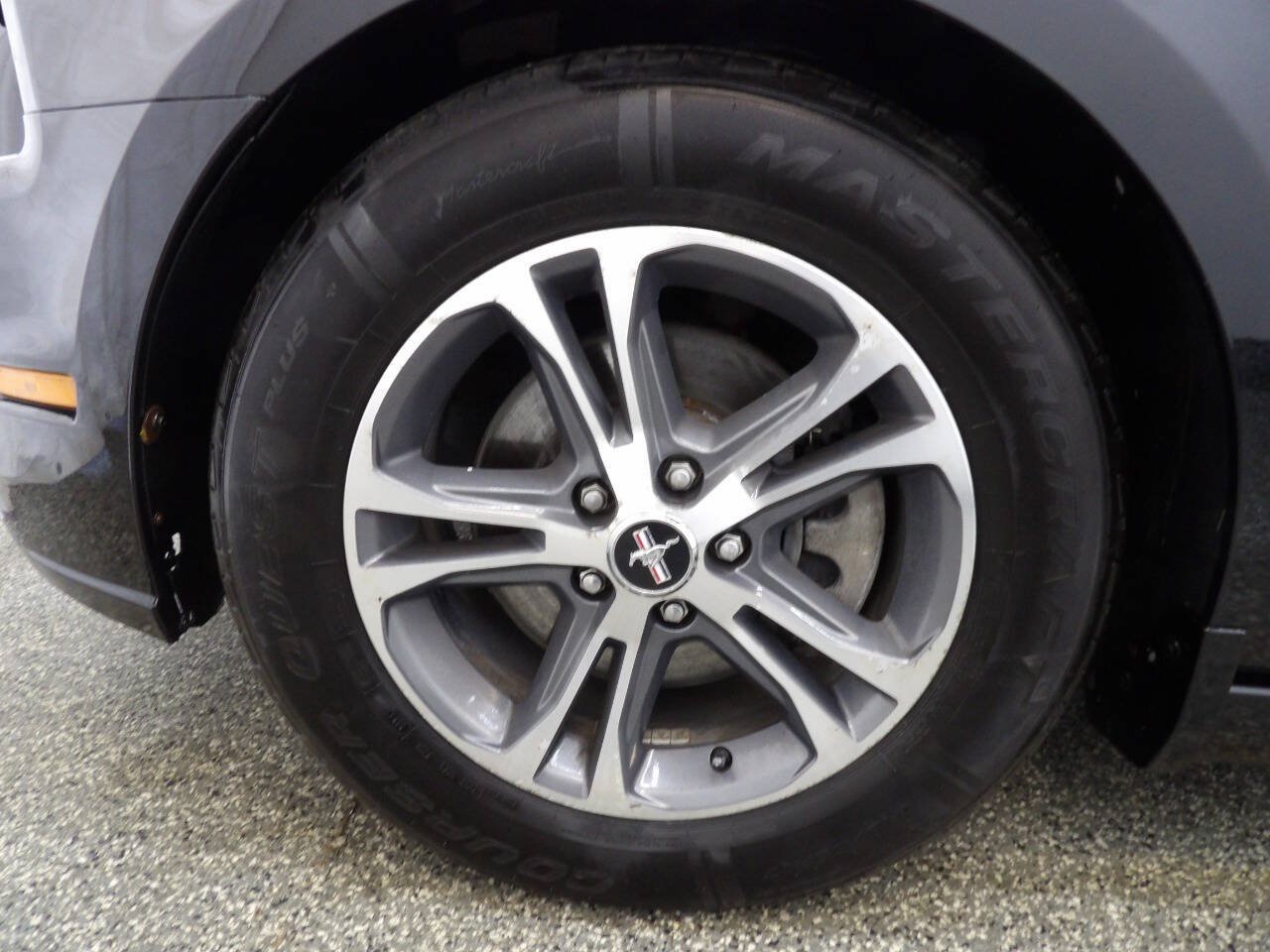 Used 2014 Ford Mustang Premium RWD image 14