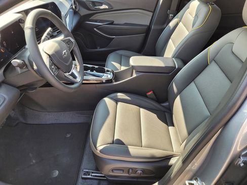 New 2026 Chevrolet Trax ACTIV w/ Driver Confidence Package FWD image 15