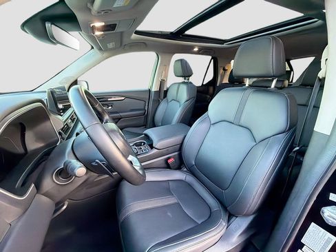 Used 2025 Honda Pilot Touring image 22