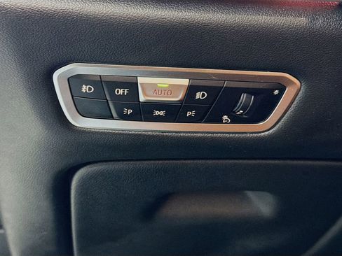 Used 2020 BMW X7 M50i AWD/4WD image 11