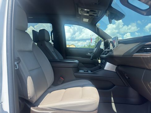 Used 2023 Chevrolet Tahoe LT RWD image 15