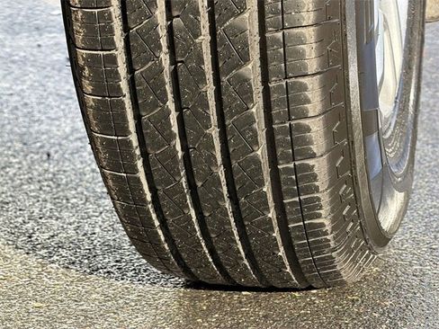 Used 2024 GMC Sierra 2500 SLE w/ SLE Convenience Package image 19