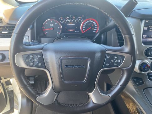 Used 2015 GMC Yukon Denali w/ Open Road Package image 24