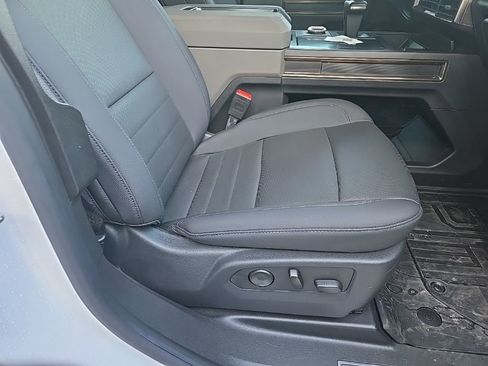 Used 2025 GMC Hummer EV 3X image 84