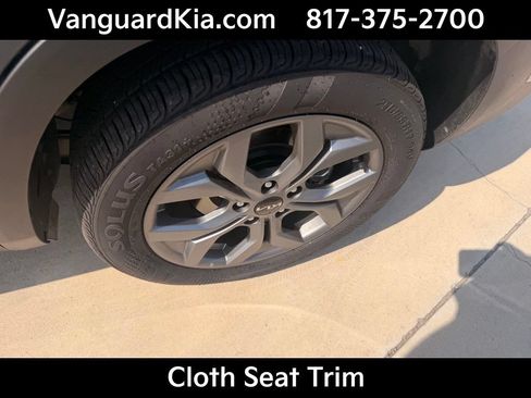 Certified 2026 Kia Seltos LX AWD/4WD image 9