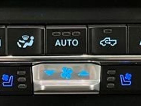 Used 2023 Ford F350 Lariat w/ Lariat Ultimate Package AWD/4WD image 33